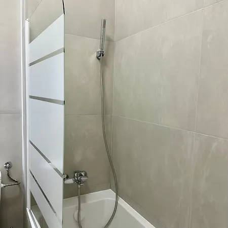 Alex Mnl Lux Appartment- Free Parking Апартаменти Бухарест
