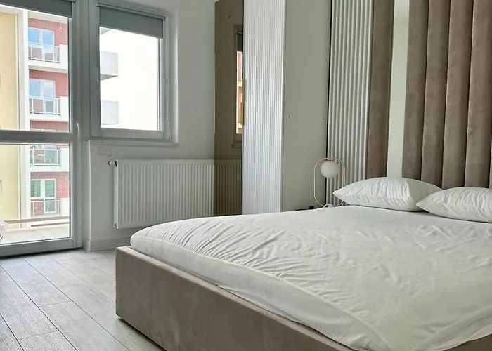 Апартаменты Alex Mnl Lux Appartment- Free Parking